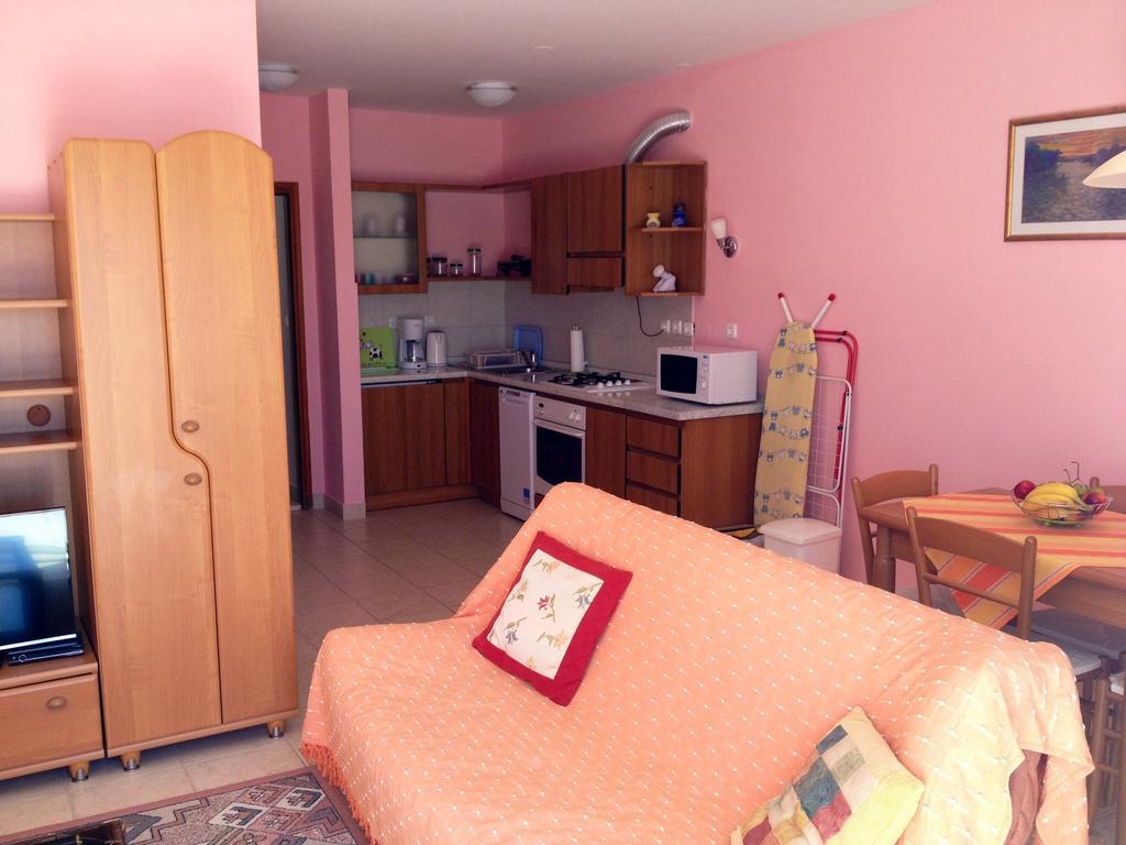 Apartments Rukavina Rogoznica  Room photo